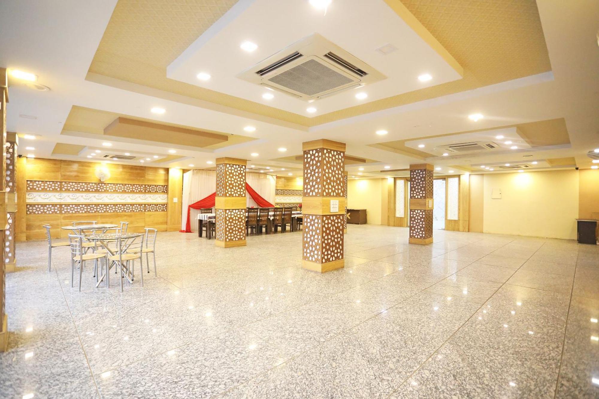 Hotel O Shanti Palace Agra  Zewnętrze zdjęcie